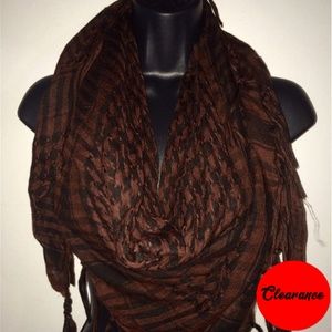 Scarf (Brown) ⤴️